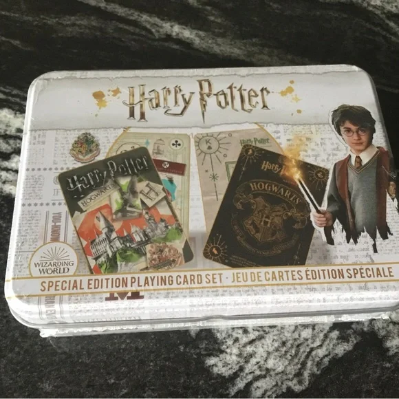Harry Potter Wizarding World Special Edition Two Deck Playing Cards Set Tin NIB - Picture 1 of 4
